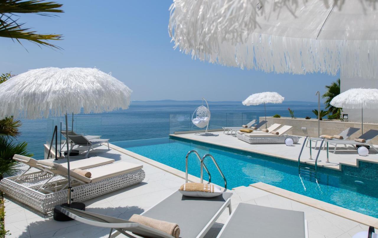 Gallery Luxury Suites & Rooms-Only Adults Split Exterior foto