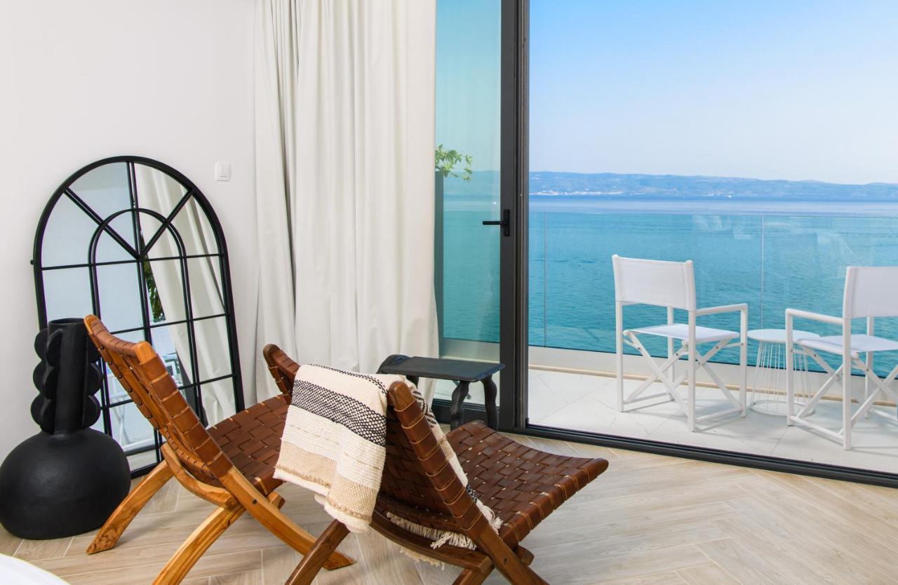 Gallery Luxury Suites & Rooms-Only Adults Split Exterior foto