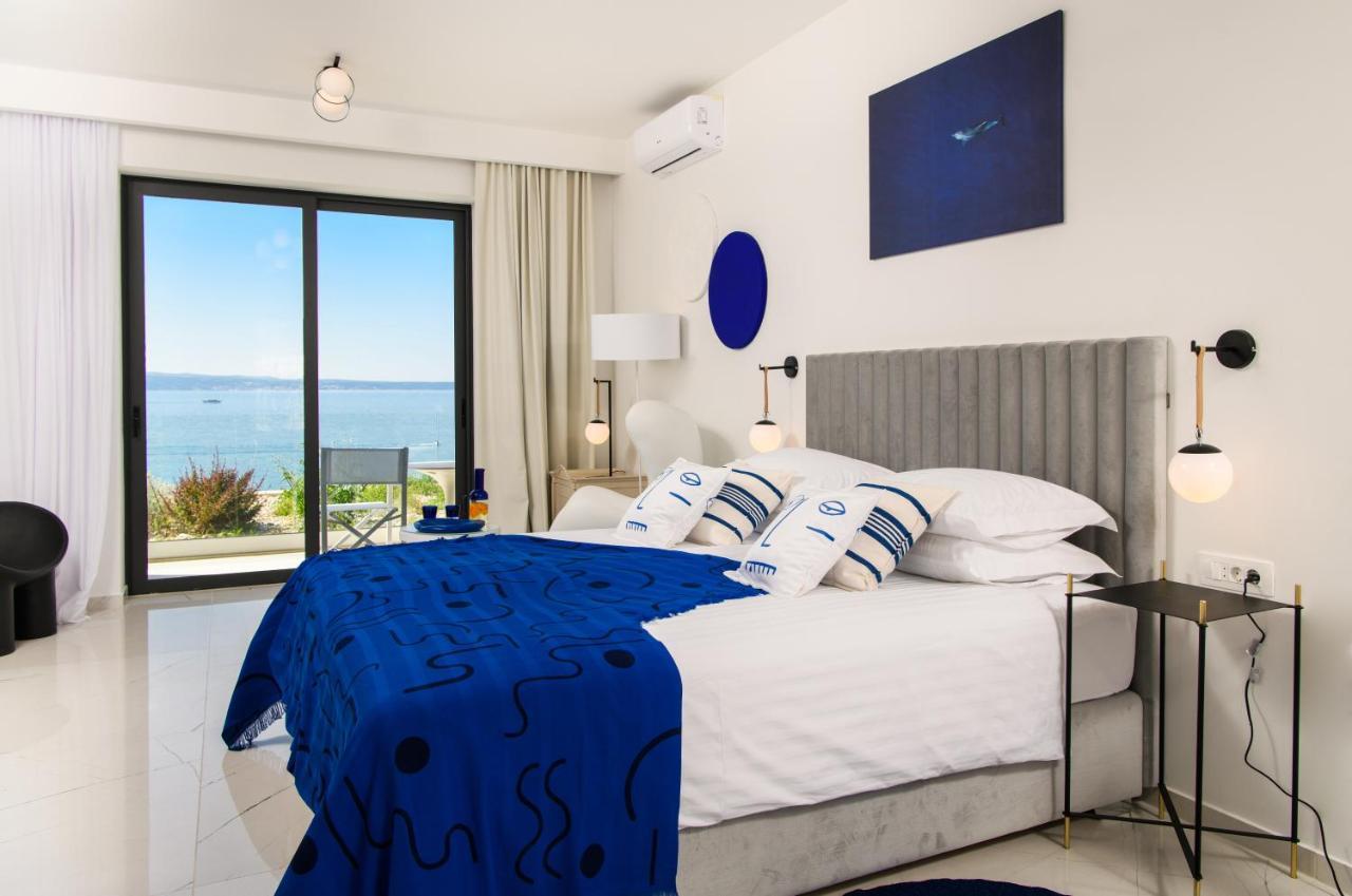 Gallery Luxury Suites & Rooms-Only Adults Split Exterior foto