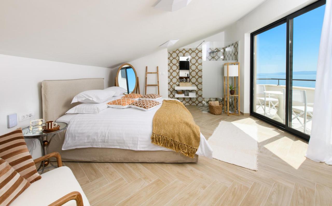 Gallery Luxury Suites & Rooms-Only Adults Split Exterior foto
