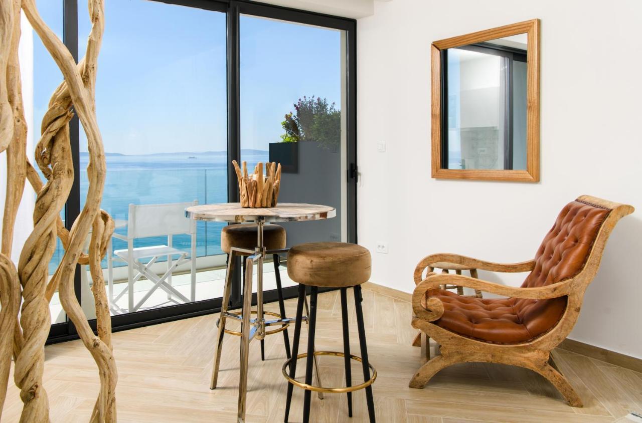 Gallery Luxury Suites & Rooms-Only Adults Split Exterior foto