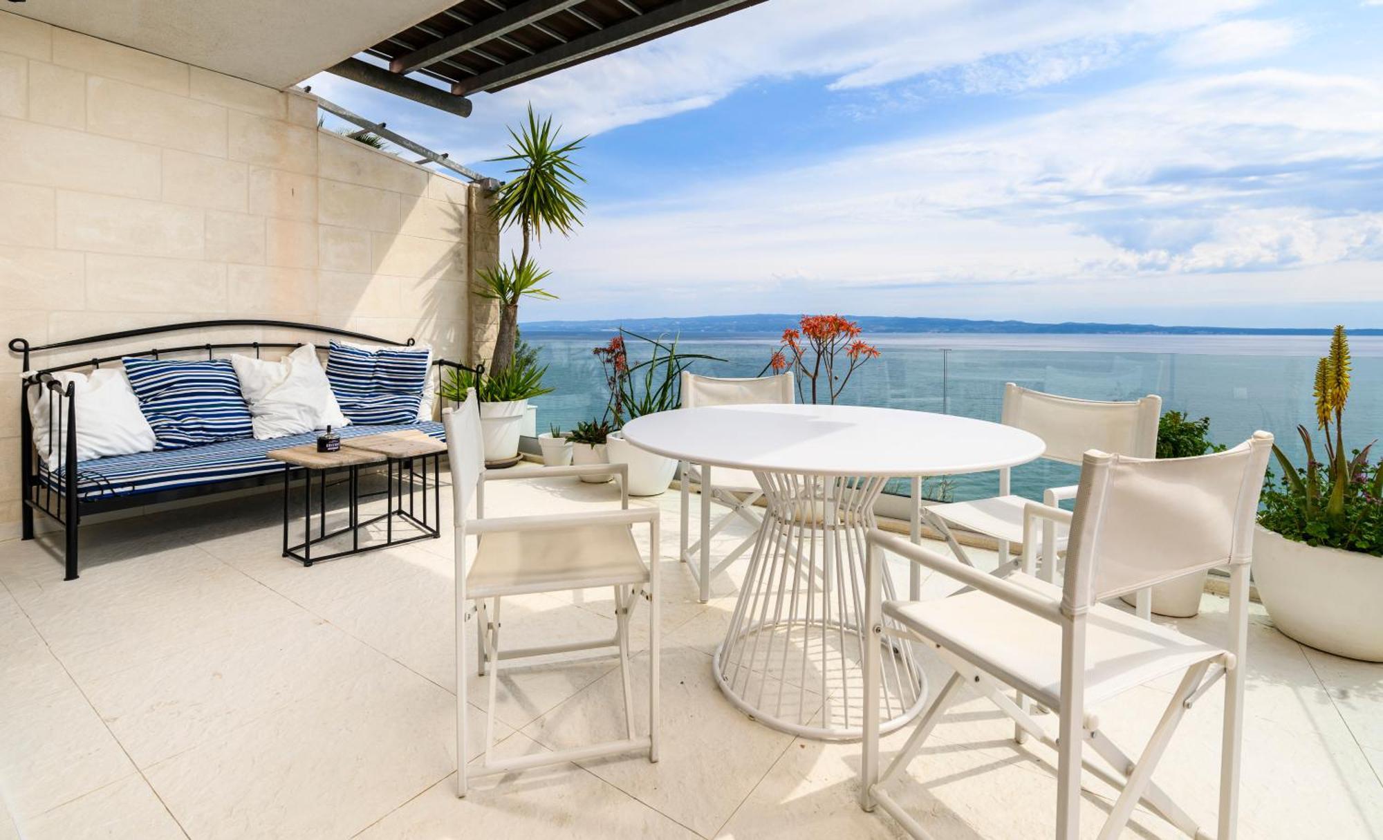 Gallery Luxury Suites & Rooms-Only Adults Split Exterior foto